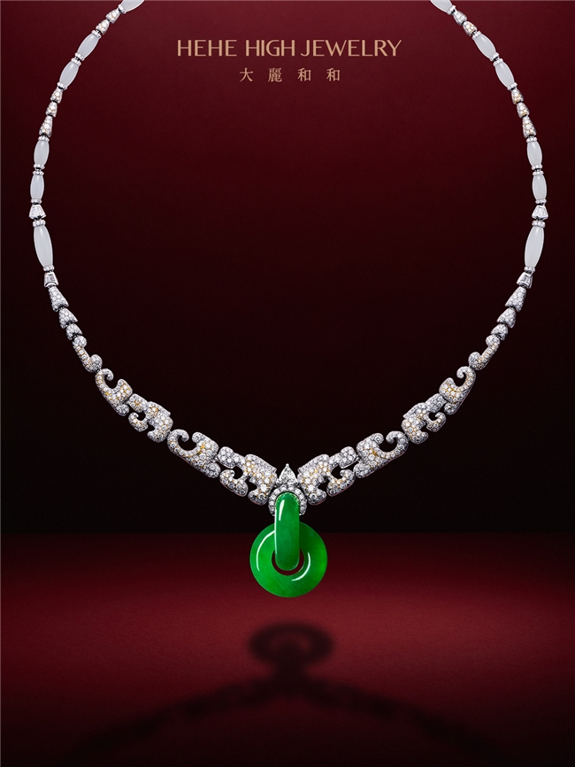 龙气万象-大麗和和「腾龙图」翡翠高级珠宝系列